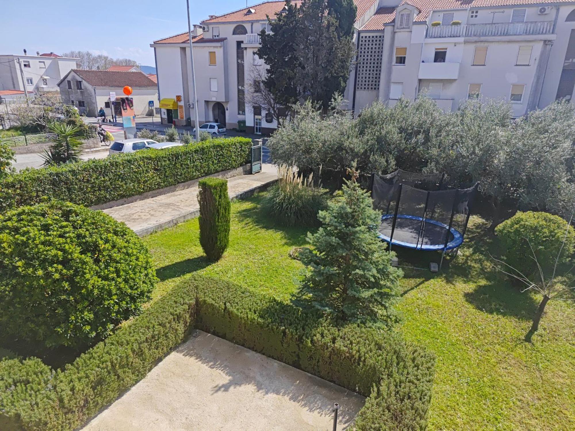 Apartment Paula Kaštela 外观 照片